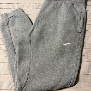 Nike Mens Heather Gray Joggers